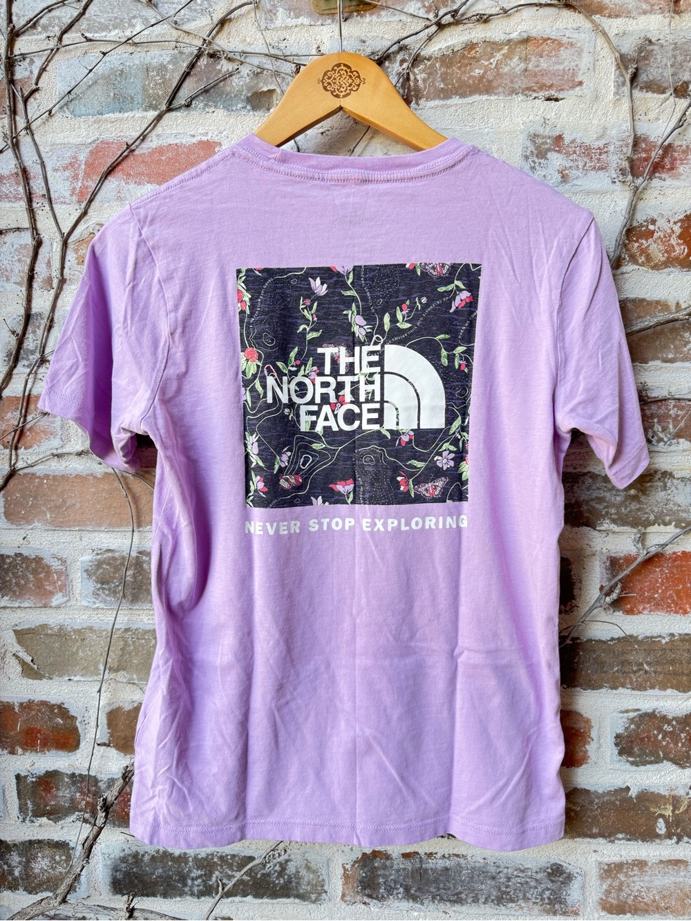 The North Face Women’s Evolution Floral Box Logo Tee – Lavender (XS)